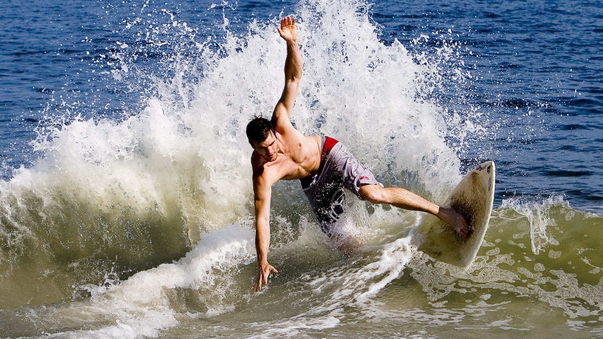 西甲赛季最佳阵容揭晓，2021赛季西甲最佳阵容